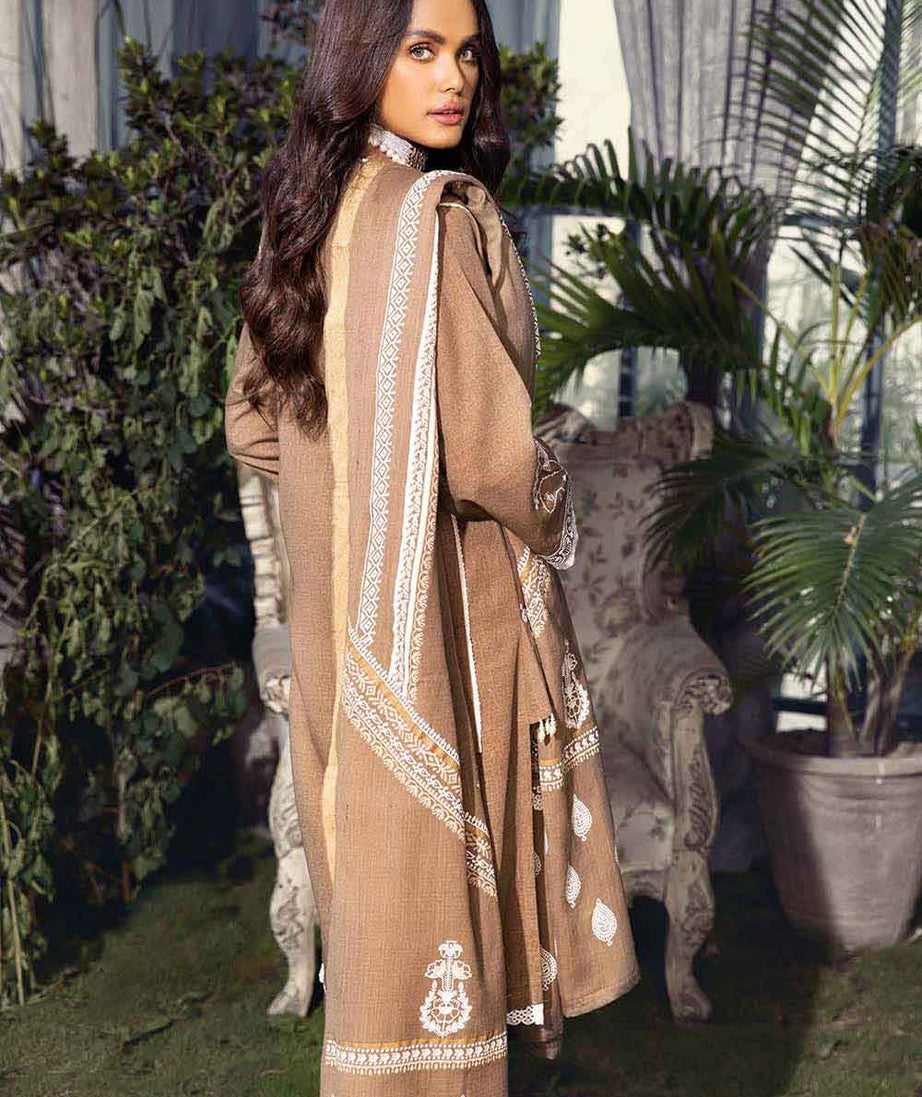 Gul Ahmed Winter Collection`22 AP#12098