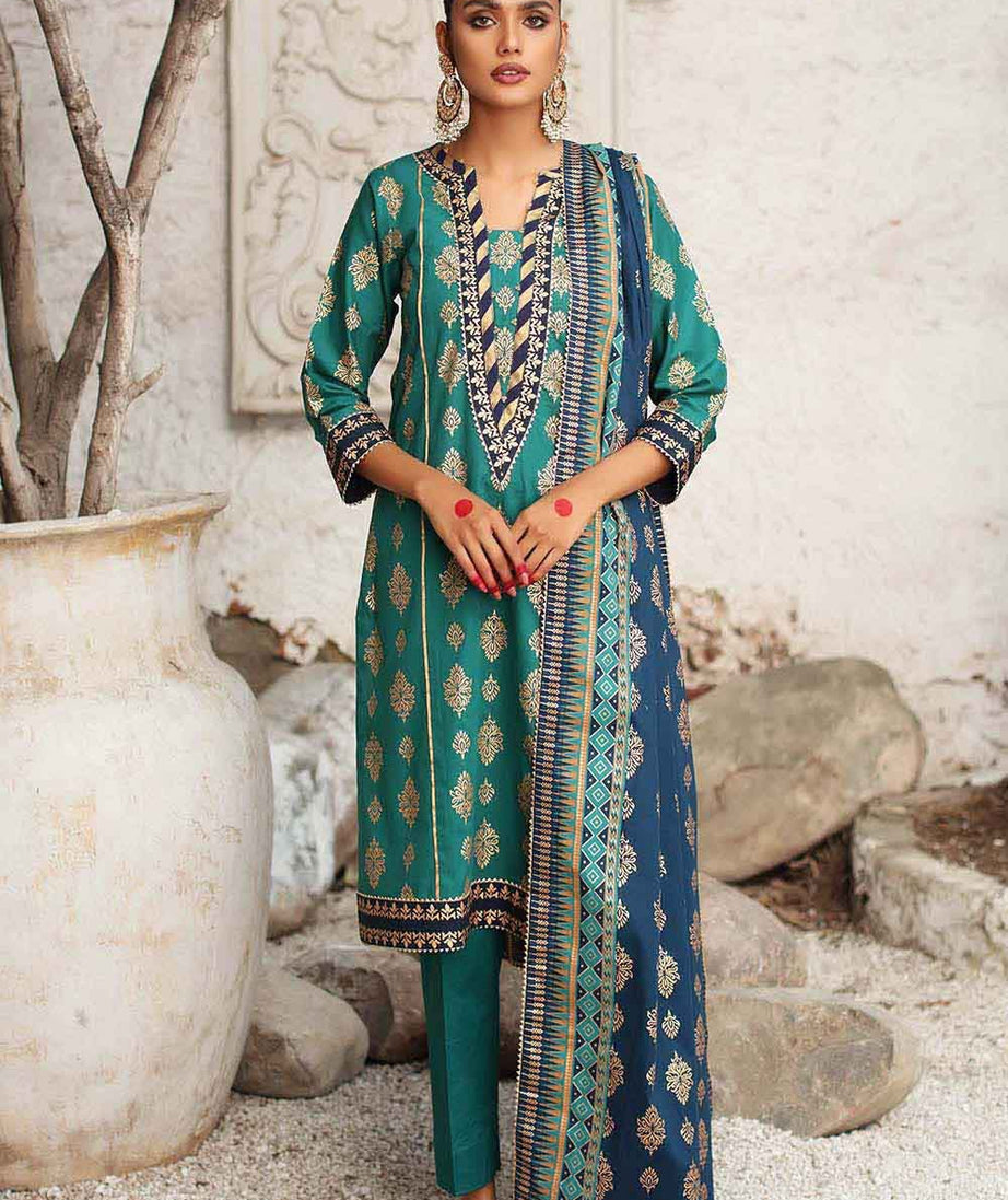 Gul Ahmed Winter Collection`22 WS#12001-A