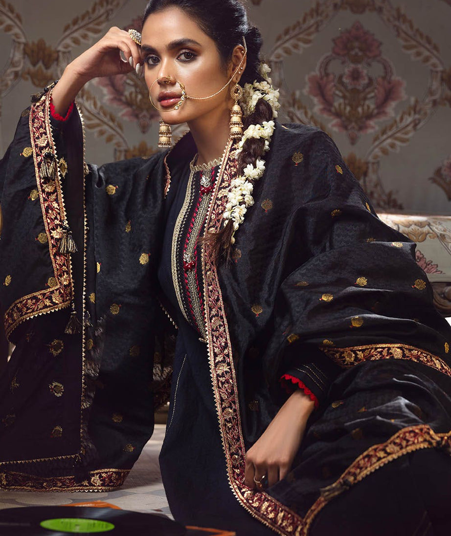 Gul Ahmed Winter Collection`22 MJ#22086-A