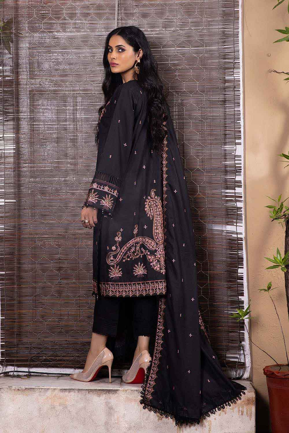 Gul Ahmed Winter Collection`22 AY#12024