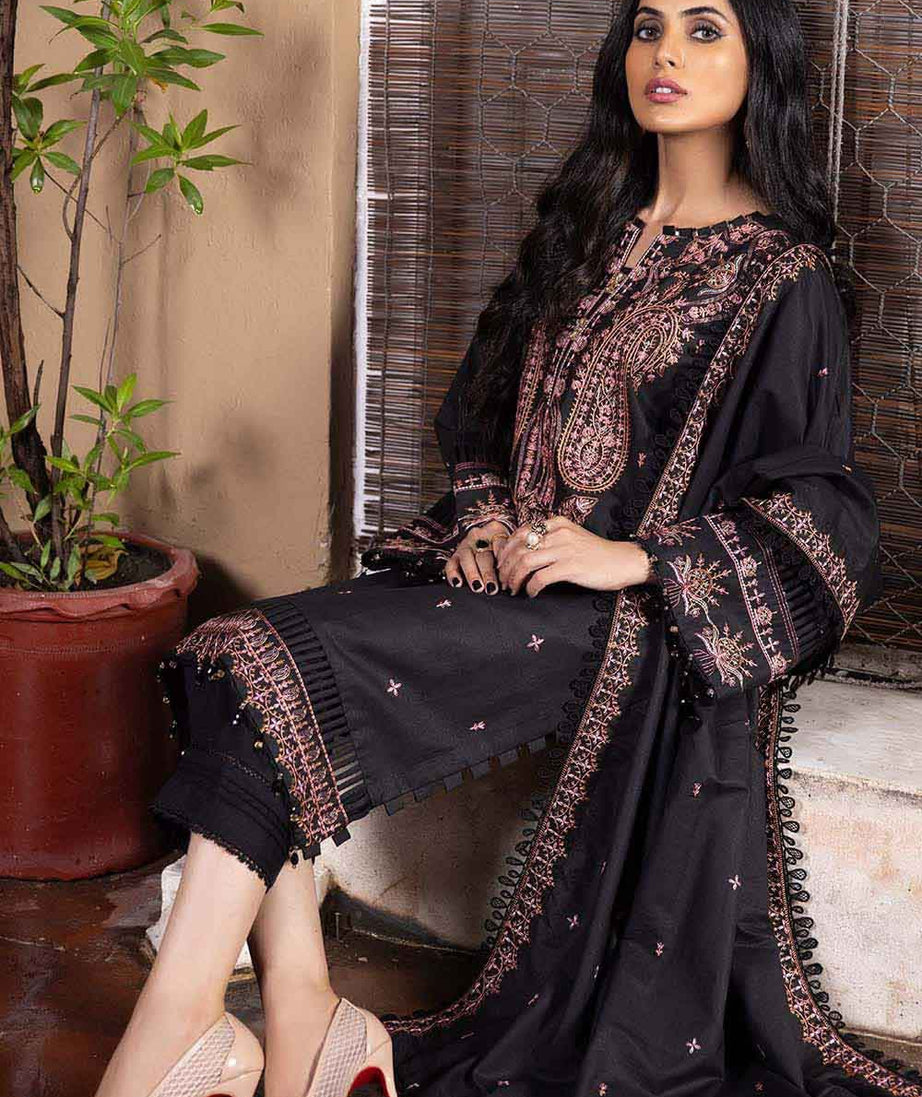 Gul Ahmed Winter Collection`22 AY#12024