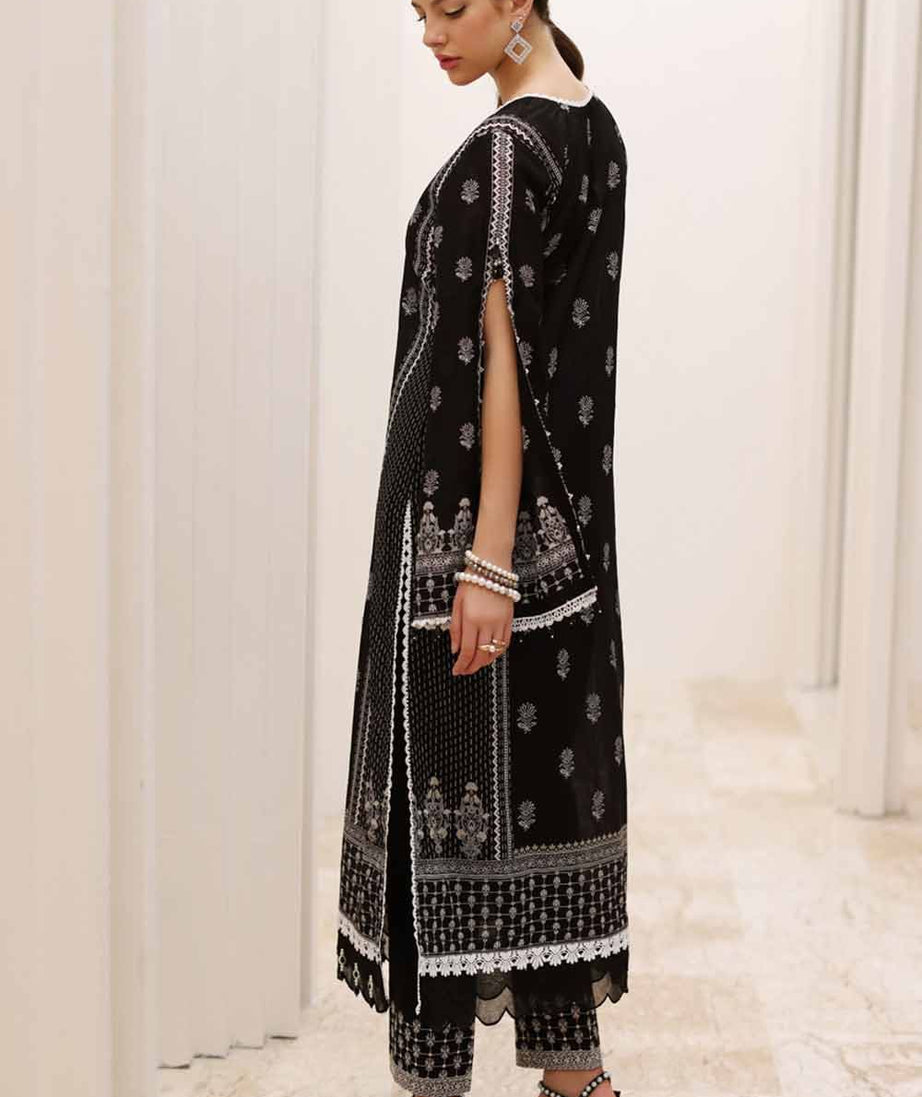 Gul Ahmed Lawn`23 BT#32001 A