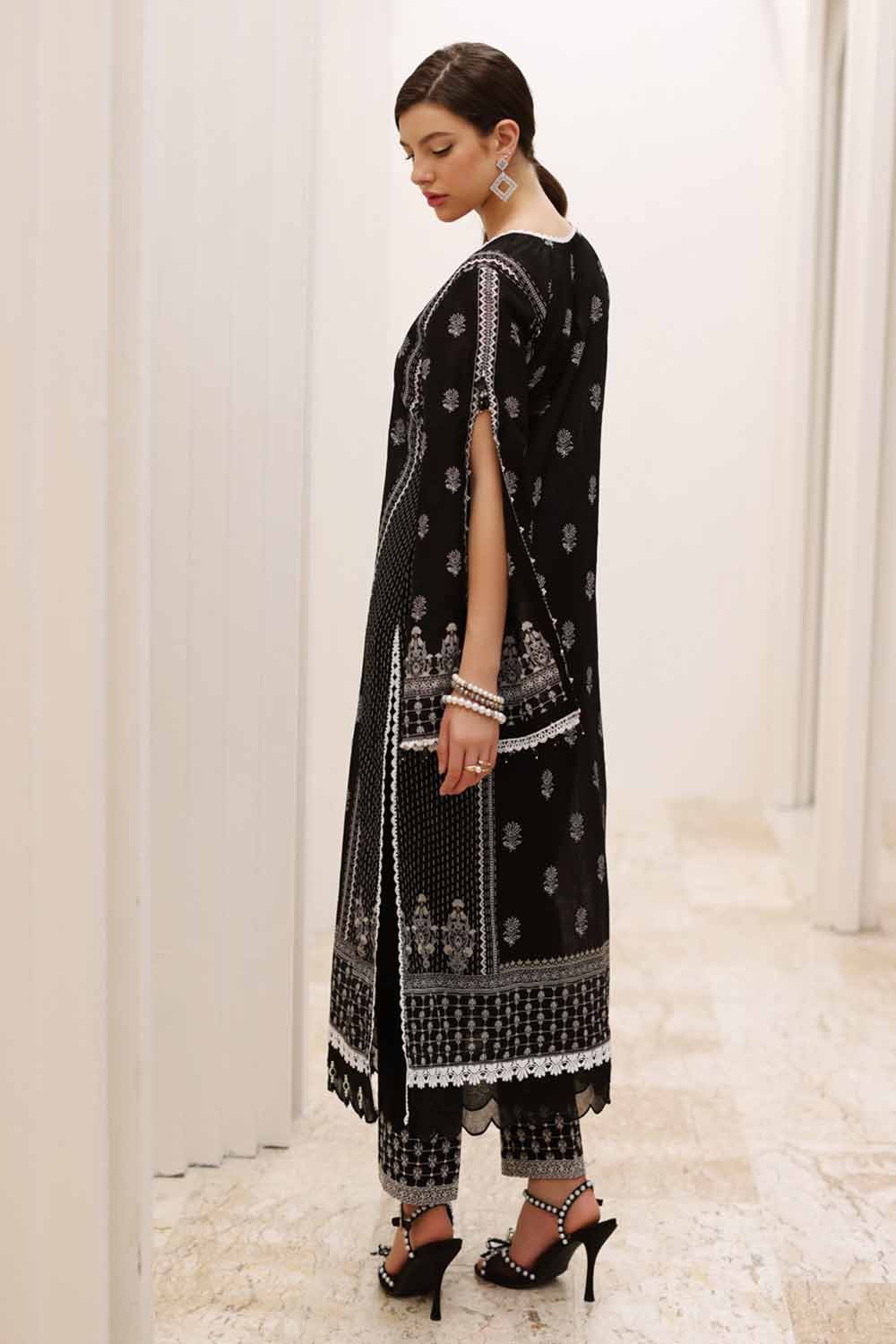 Gul Ahmed Lawn`23 BT#32001 A