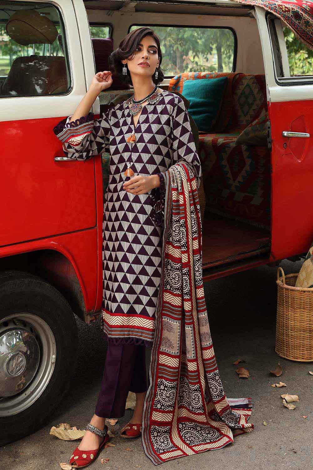 Gul Ahmed Winter Collection`22 LT#12019-B