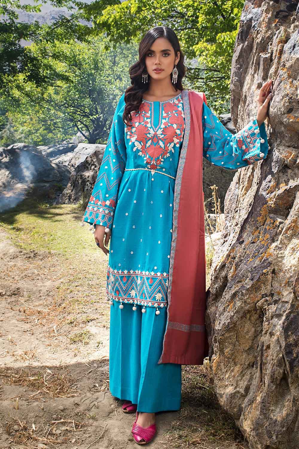 Gul Ahmed Winter Collection`22 AP#12027