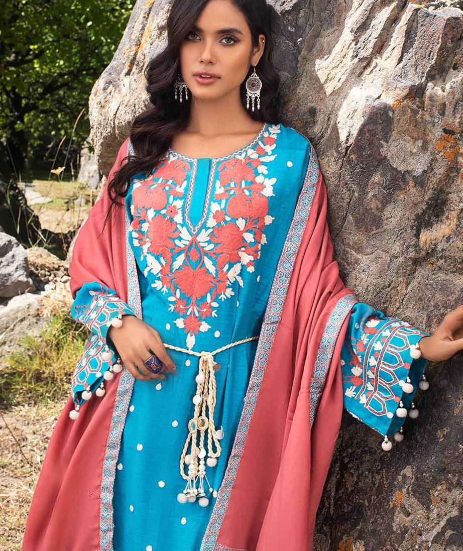 Gul Ahmed Winter Collection`22 AP#12027