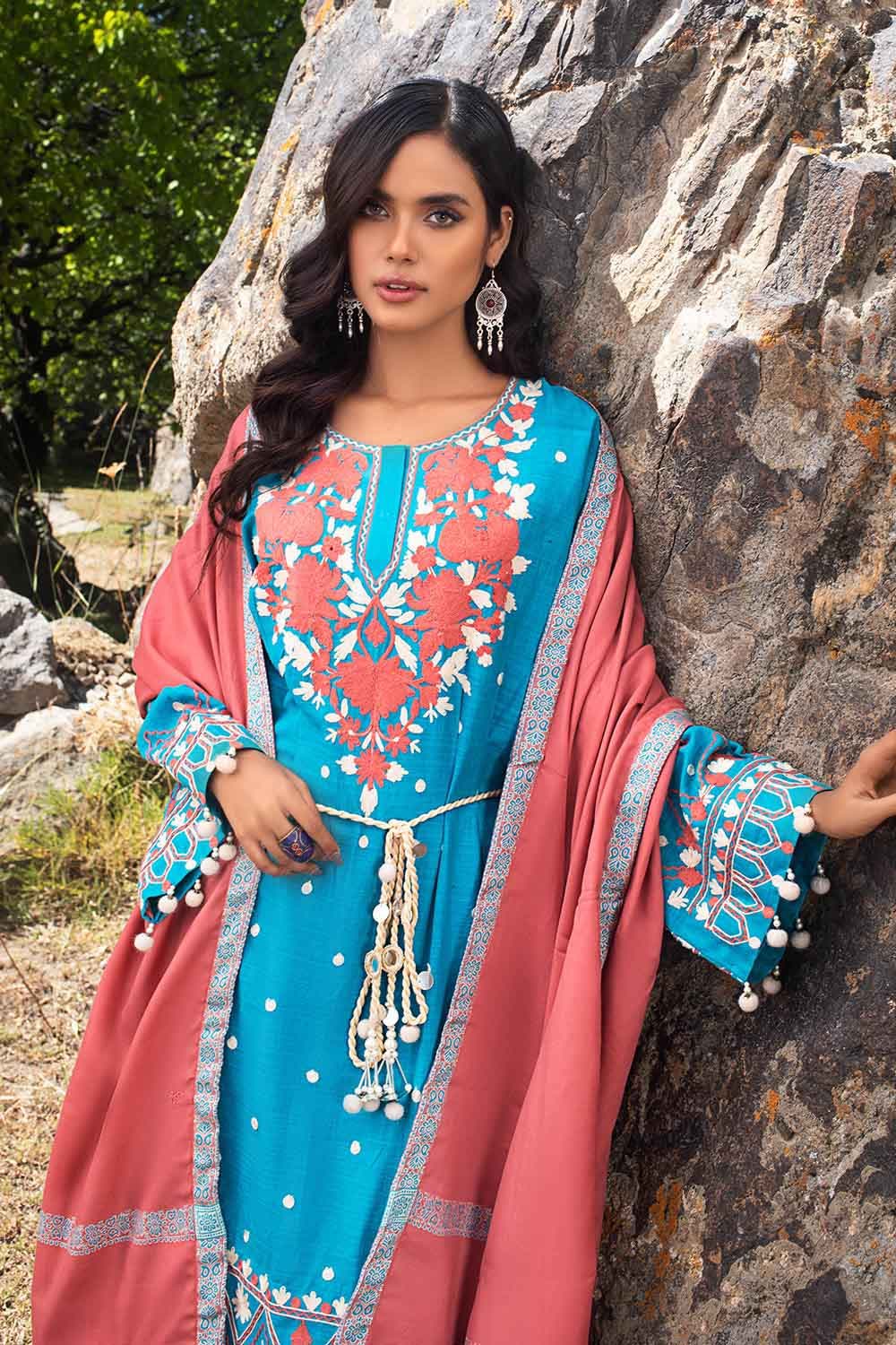 Gul Ahmed Winter Collection`22 AP#12027