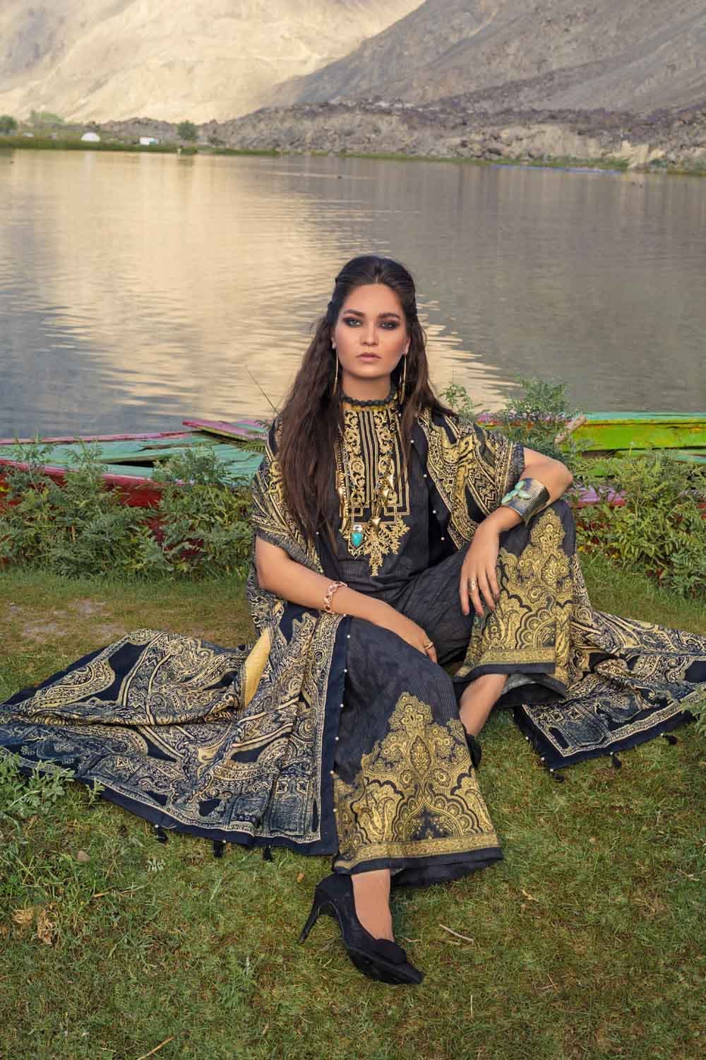 Gul Ahmed Winter Collection`21 PVS # 12011
