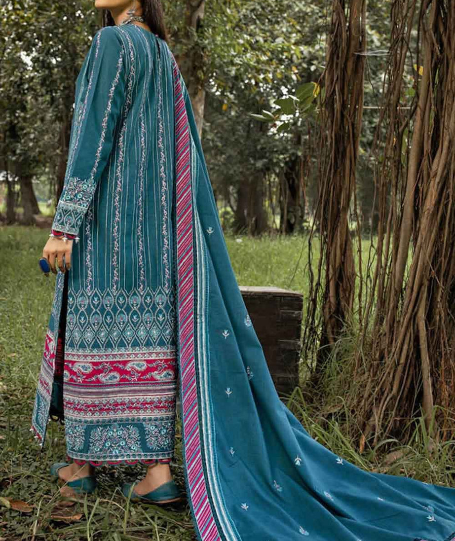 Gul Ahmed Winter Collection`22 K#22055