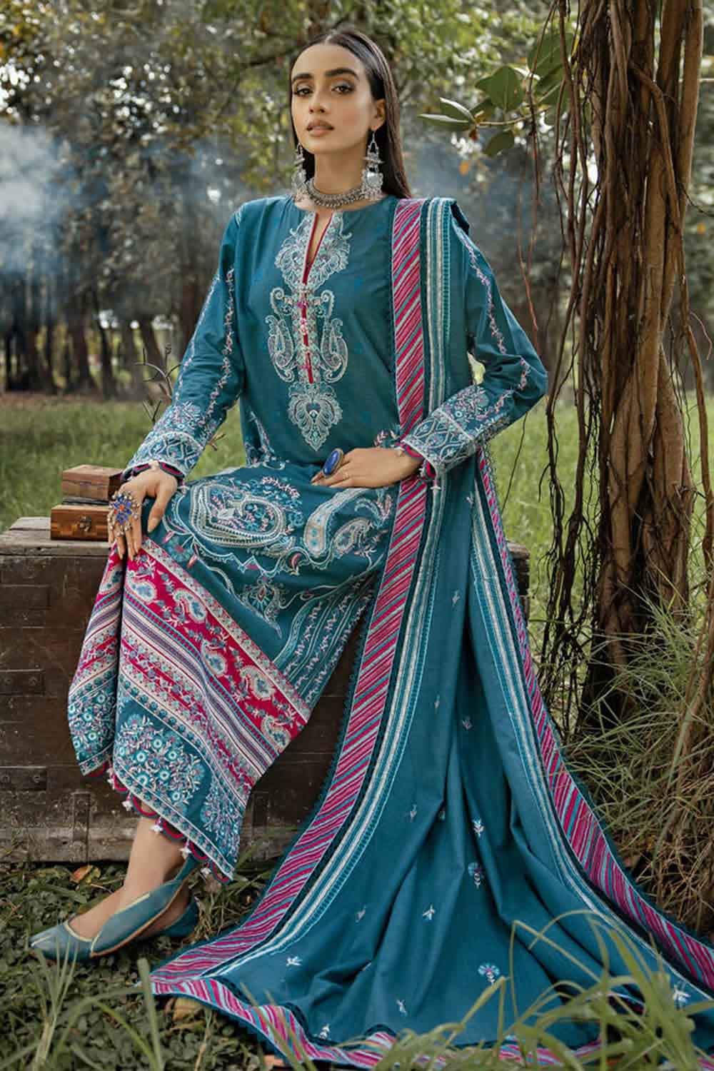 Gul Ahmed Winter Collection`22 K#22055