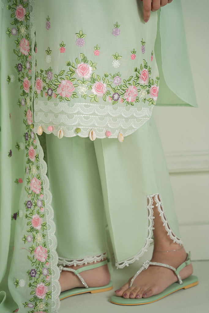 Cross Stitch Emb Lawn`25 D#08