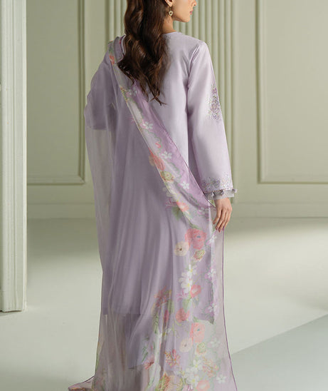 Cross Stitch Emb Lawn`25 D#07