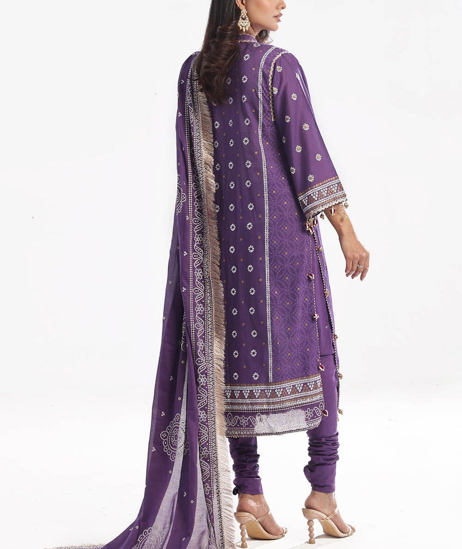 Gul Ahmed Summer Lawn'25 CL# 52169A