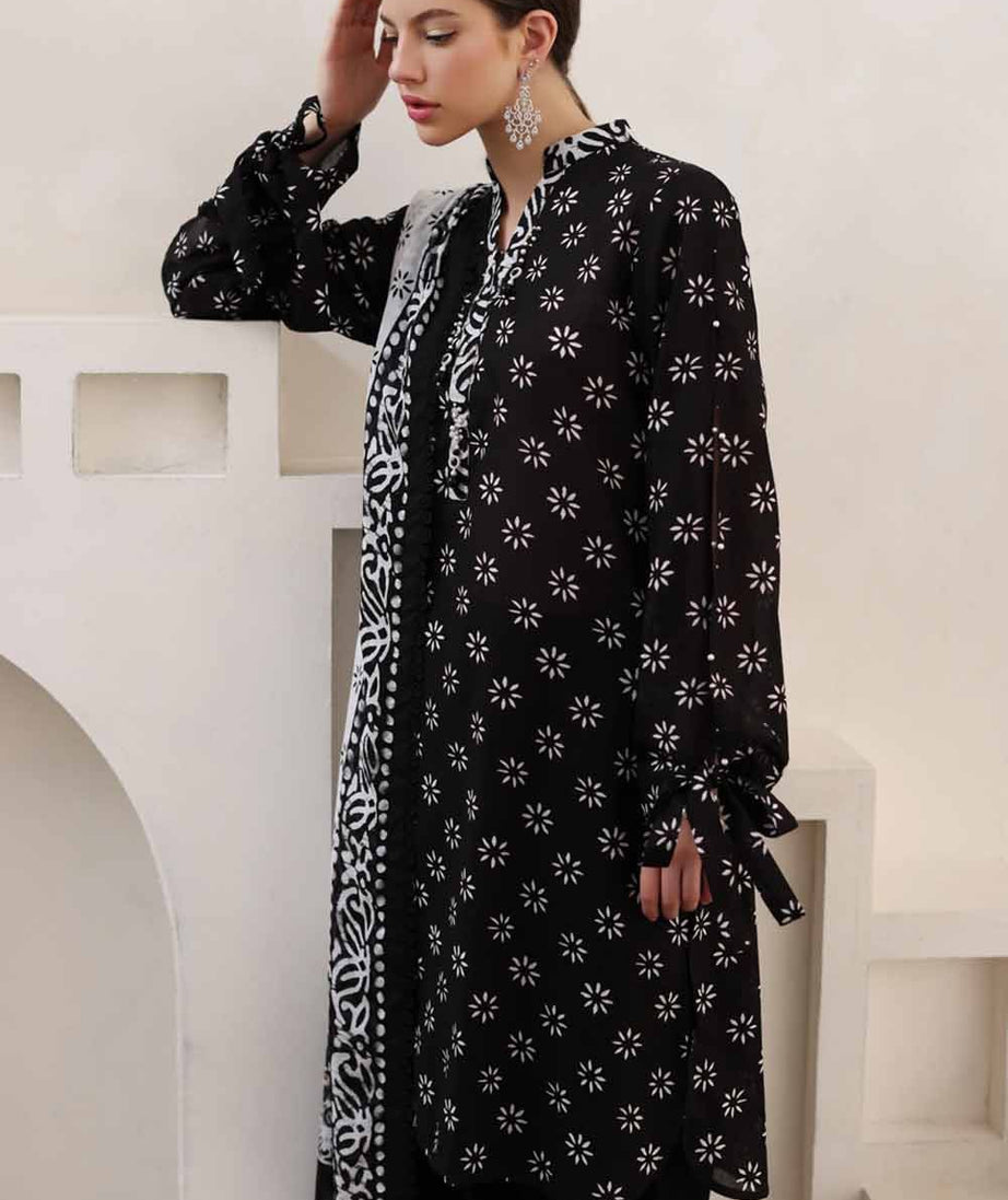 Gul Ahmed Lawn`23 B#32014 A