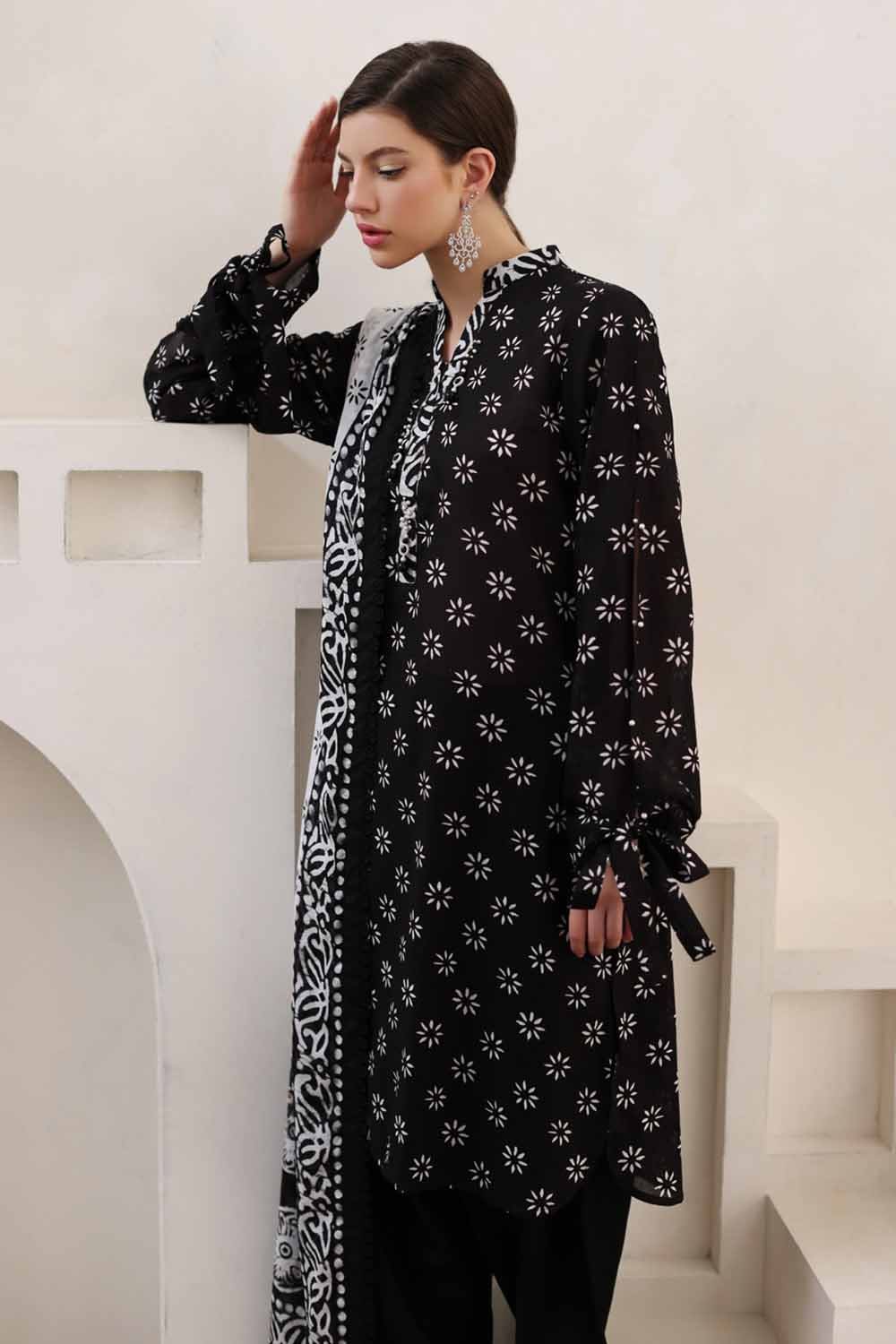 Gul Ahmed Lawn`23 B#32014 A