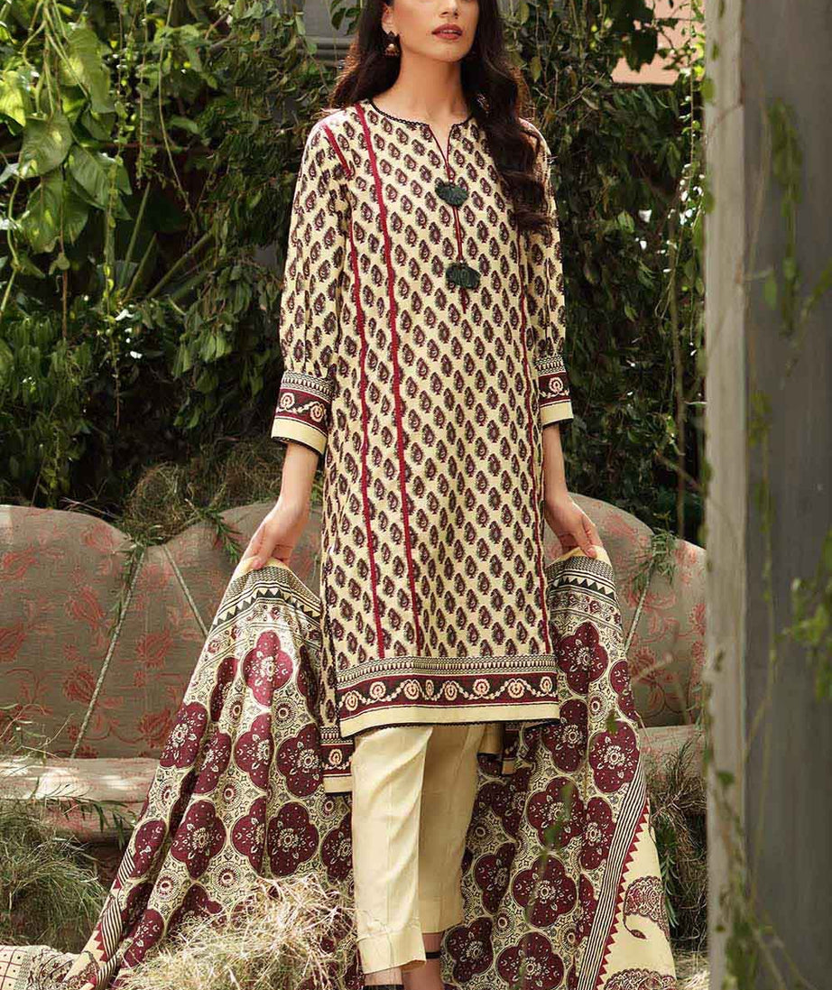 Gul Ahmed Winter Collection`22 AY#12027-A