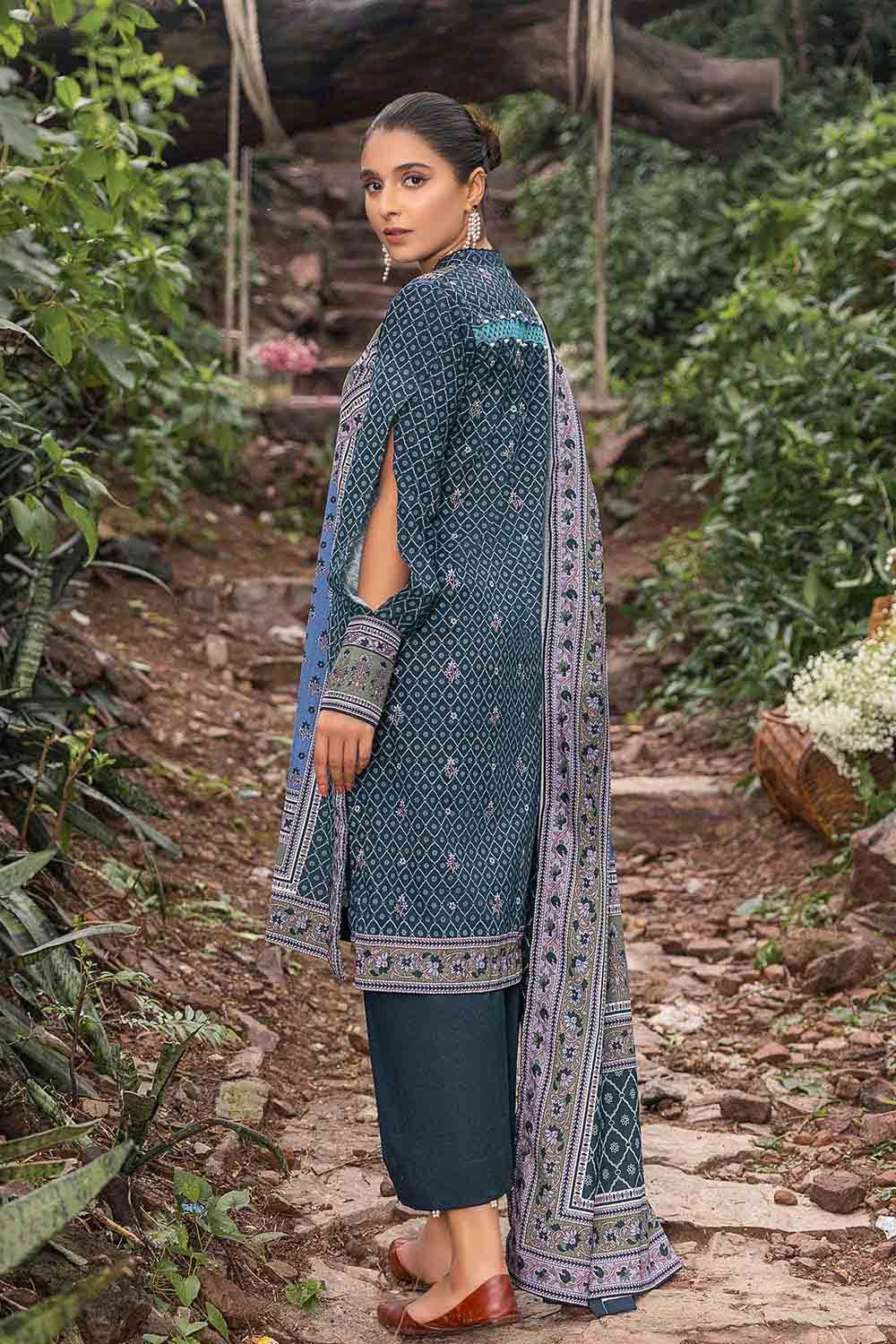 Gul Ahmed Winter Collection`22 K#22059-A