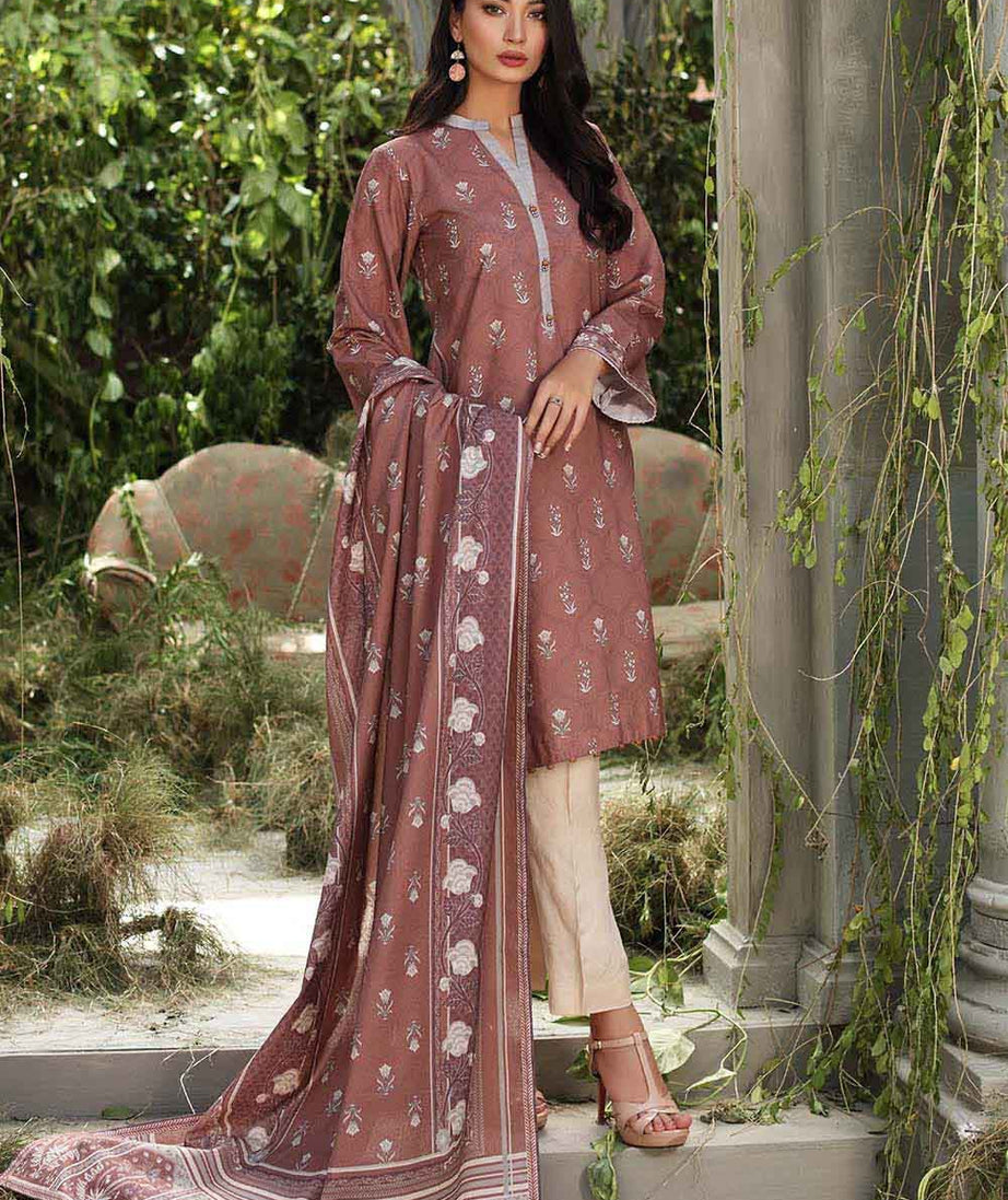Gul Ahmed Winter Collection`22 AY#12037-A