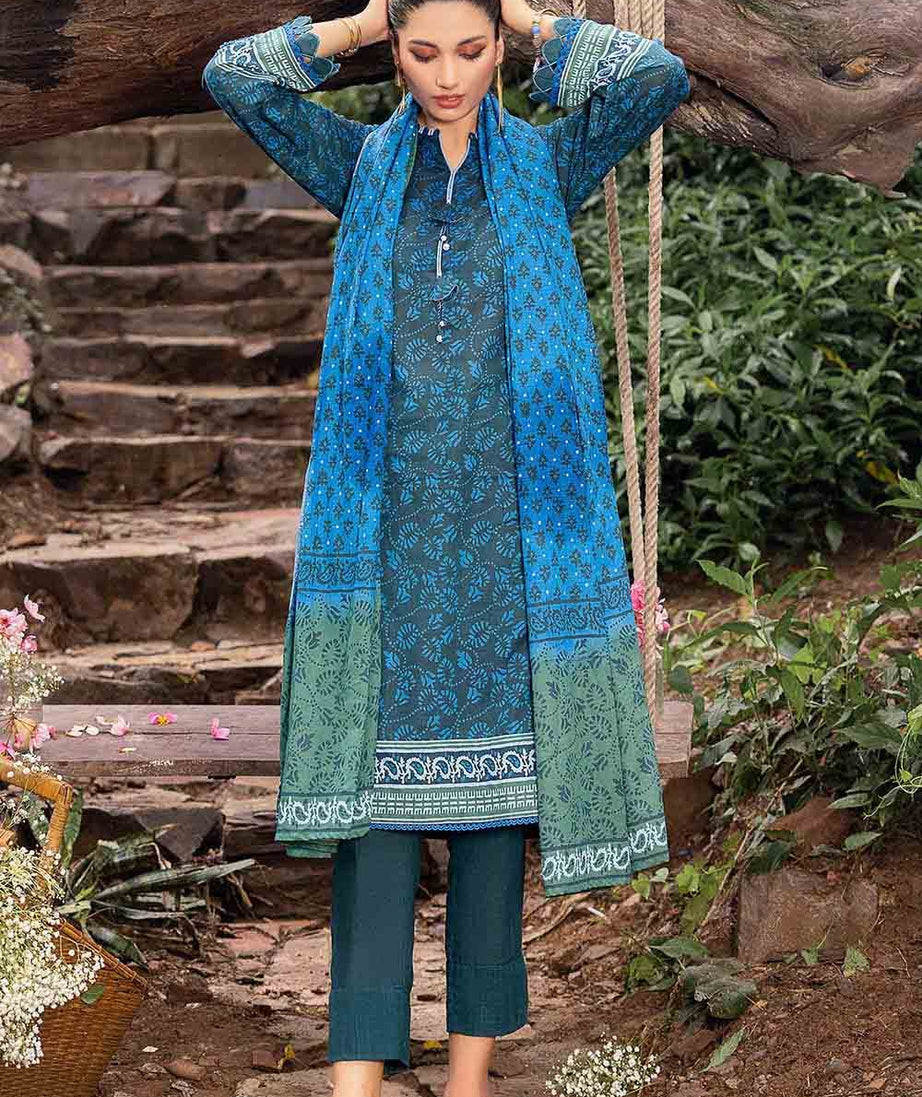 Gul Ahmed Winter Collection`22 K#22048-A