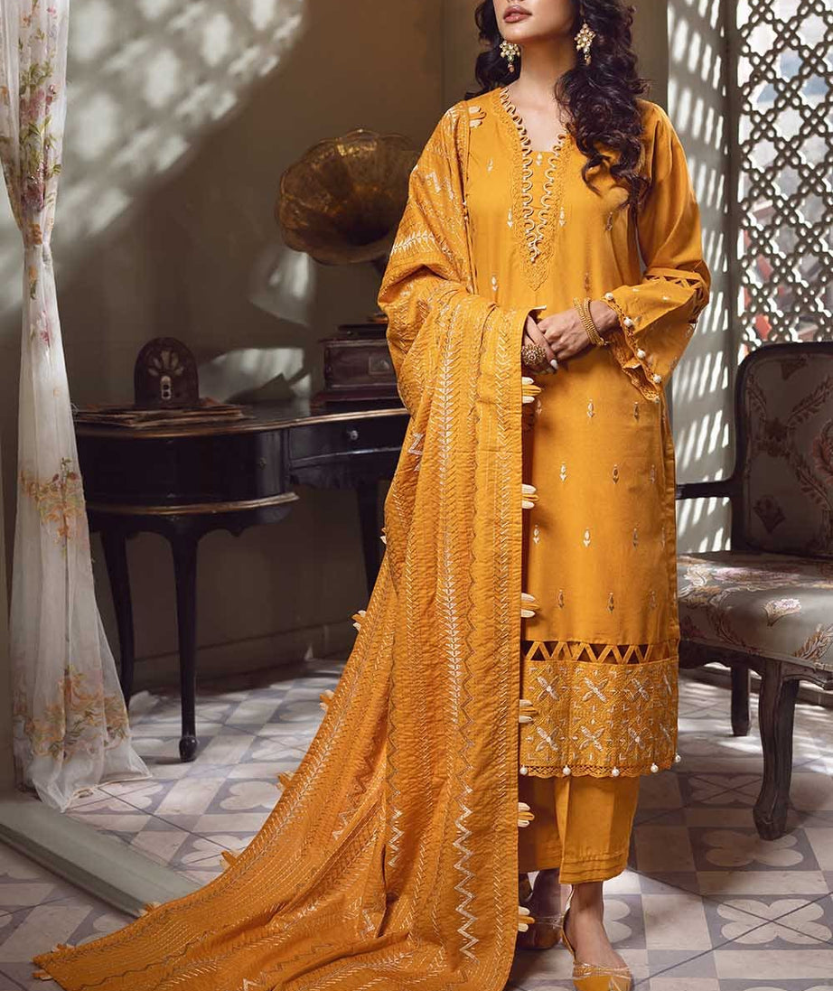 Gul Ahmed Winter Collection`22 AY#22008