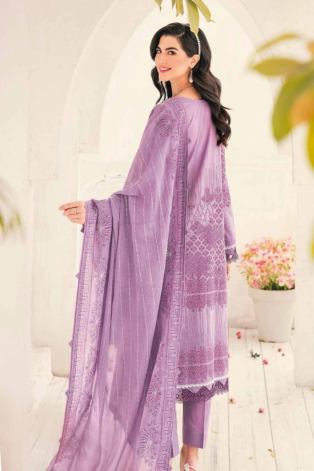 Gul Ahmed Lawn`23 DN#32029 A