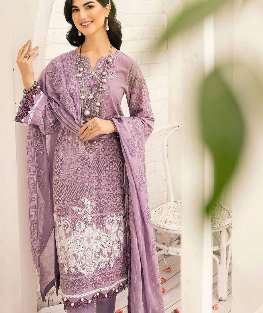 Gul Ahmed Lawn`23 DN#32029 A