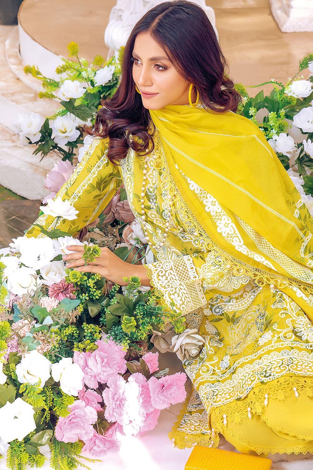 Gul Ahmed Lawn`23 CL#32377 A