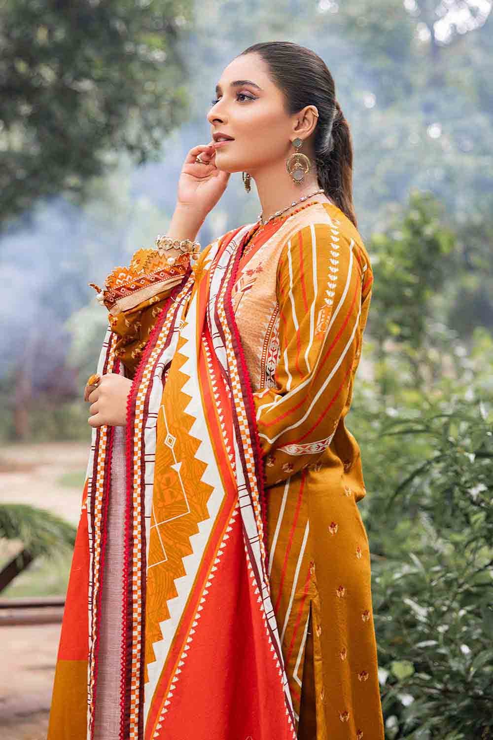 Gul Ahmed Winter Collection`22 K#22040-A