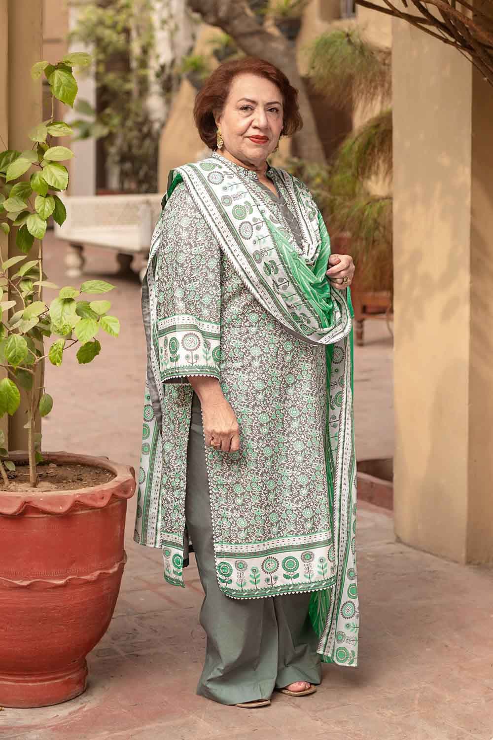pakistani dresses for old ladies Gul Ahmed Summer`22 CL-22105-B – Tradition Stores 25Curvy