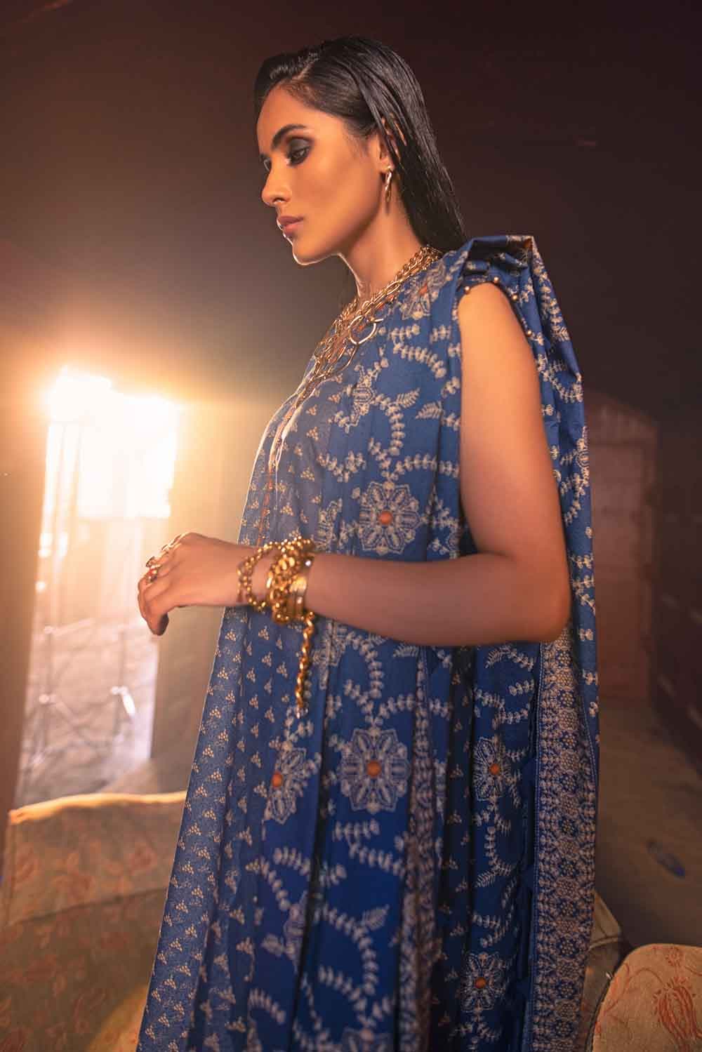 Gul Ahmed Winter Collection`21 AY # 12021 B