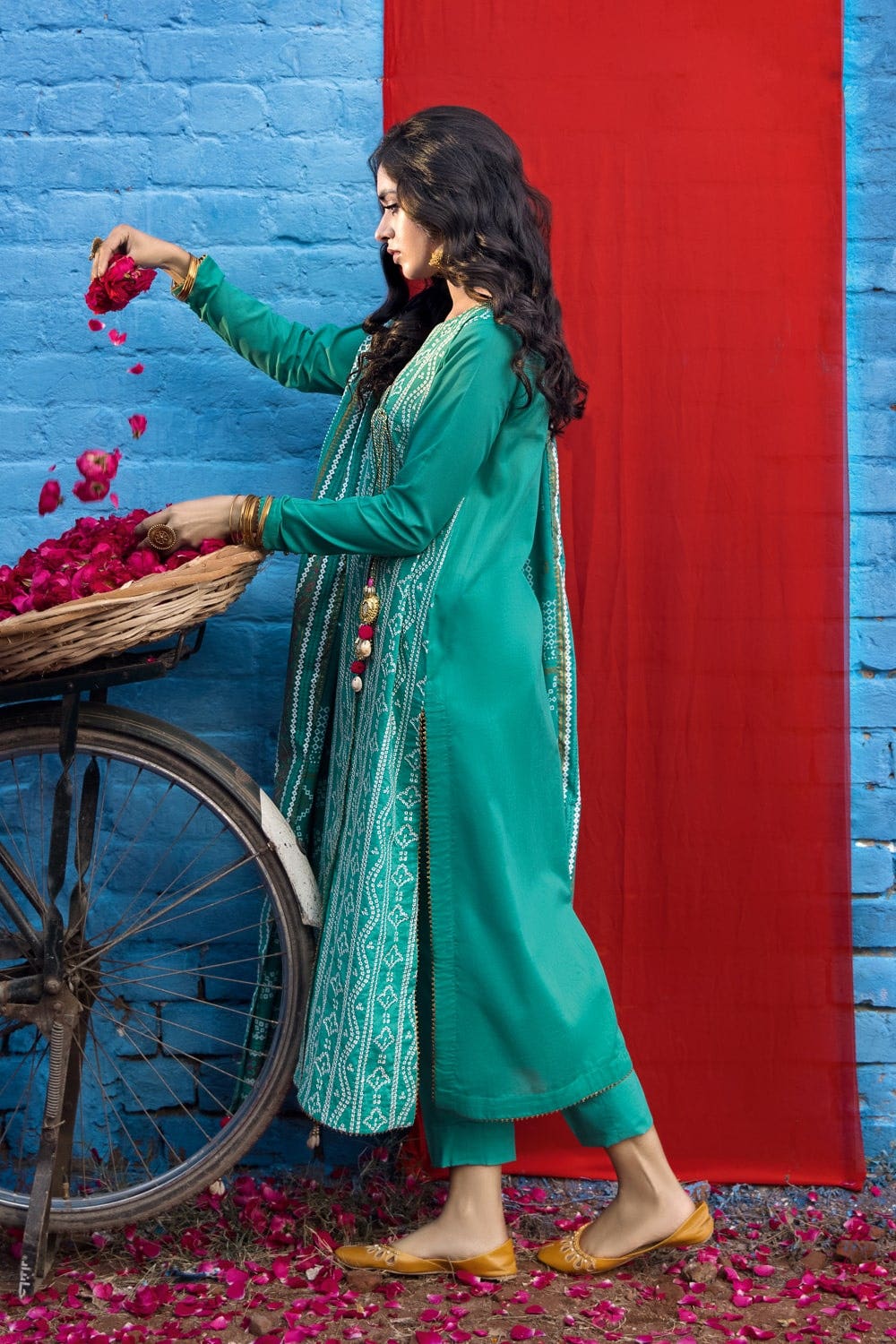 Gul Ahmed Summer`22 CL-22116