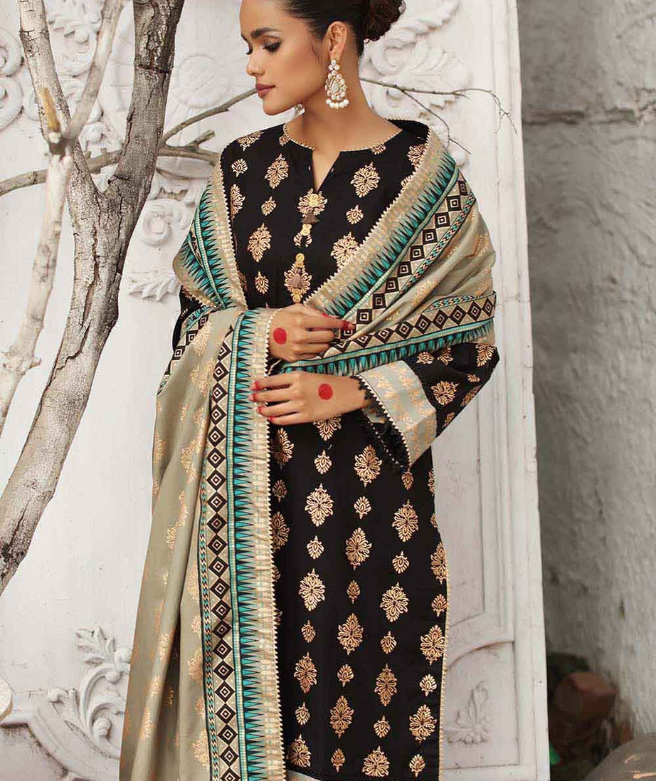 Gul Ahmed Winter Collection`22 WS#12001-B