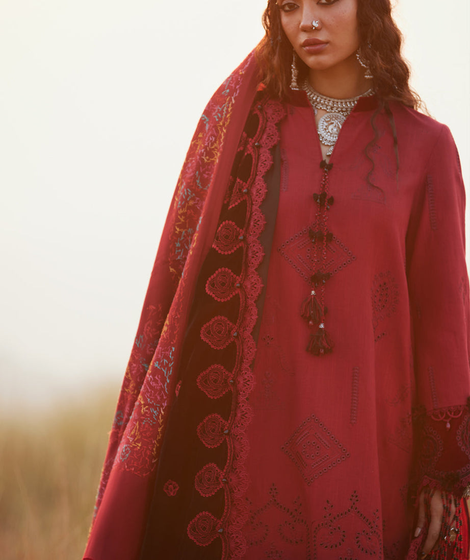 Saira Rizwan Winter'25 D#04 (NAZNEEN)