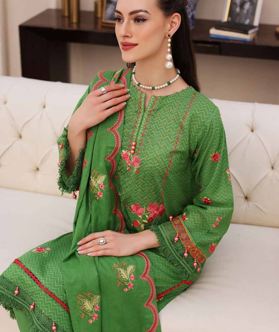 Gul Ahmed Lawn`23 DN#32050 A