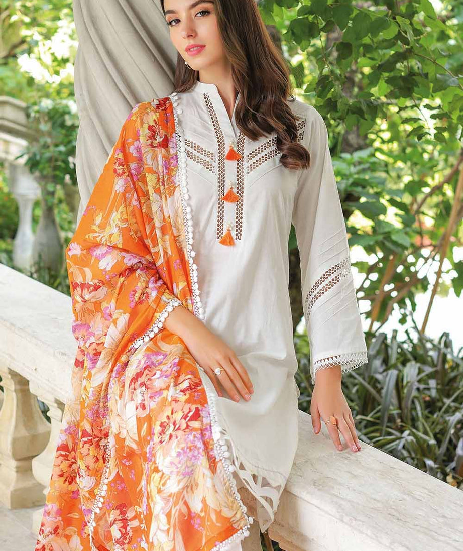 Gul Ahmed Lawn`23 DN#32057 A