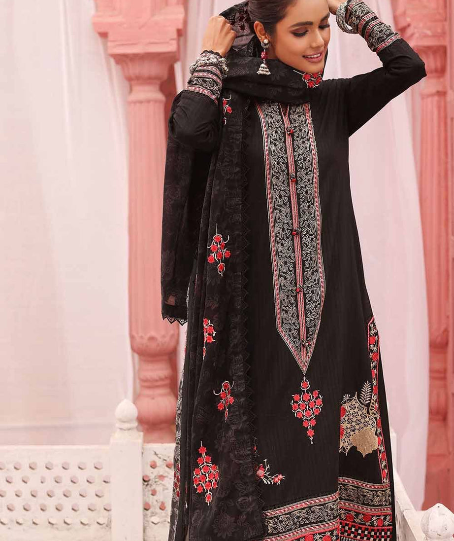 Gul Ahmed Lawn`23 DB#32002 A