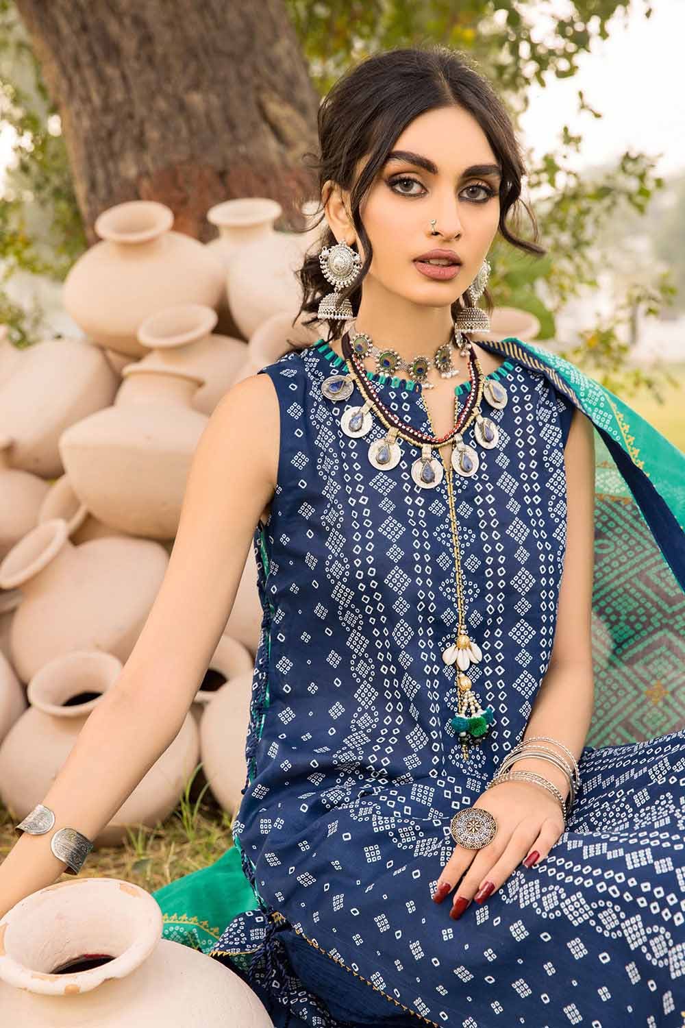 Gul Ahmed Lawn`23 CL#32103 A