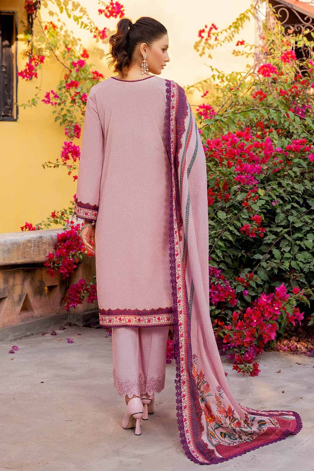 Gul Ahmed Lawn`23 CL#32116 A