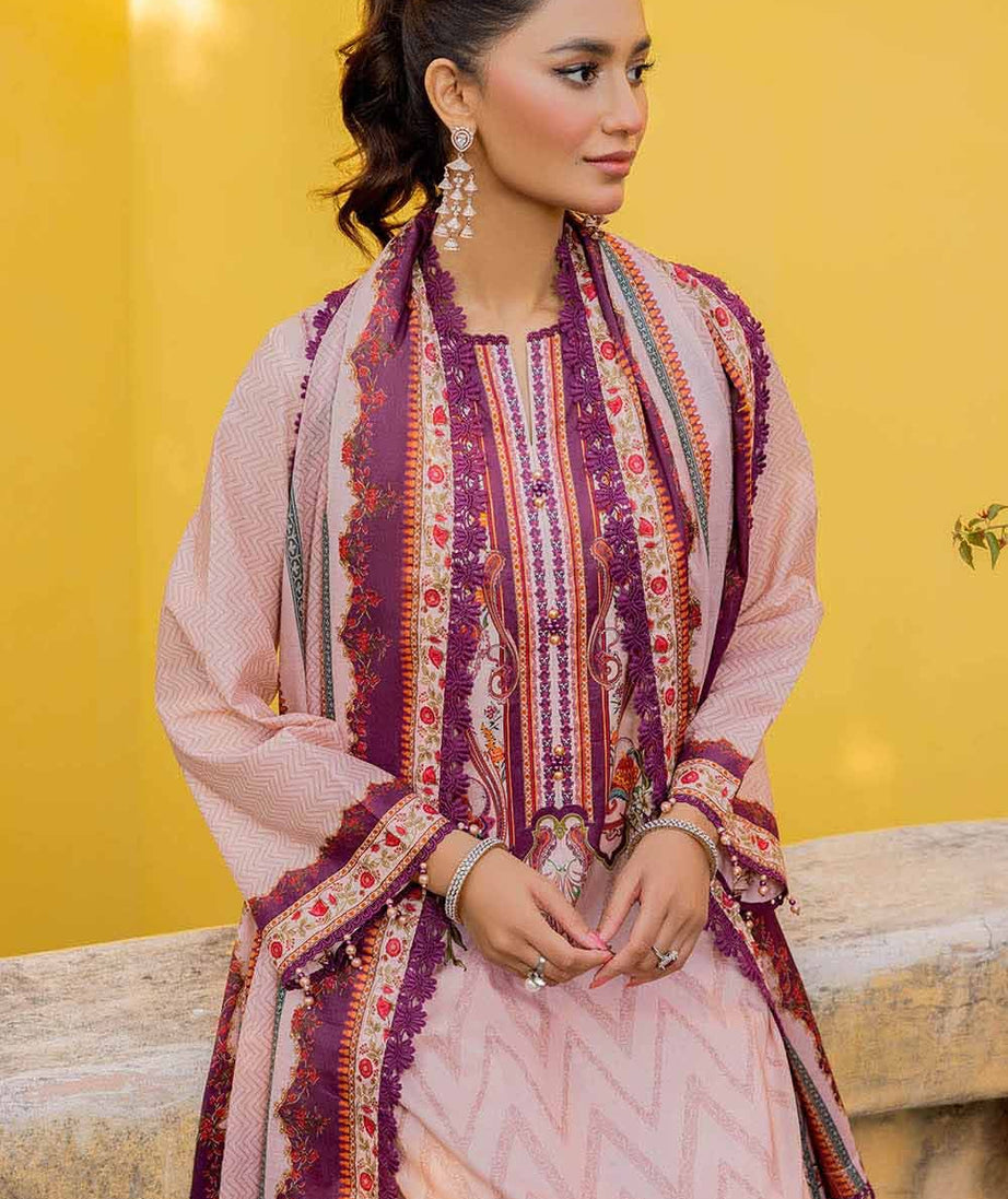 Gul Ahmed Lawn`23 CL#32116 A