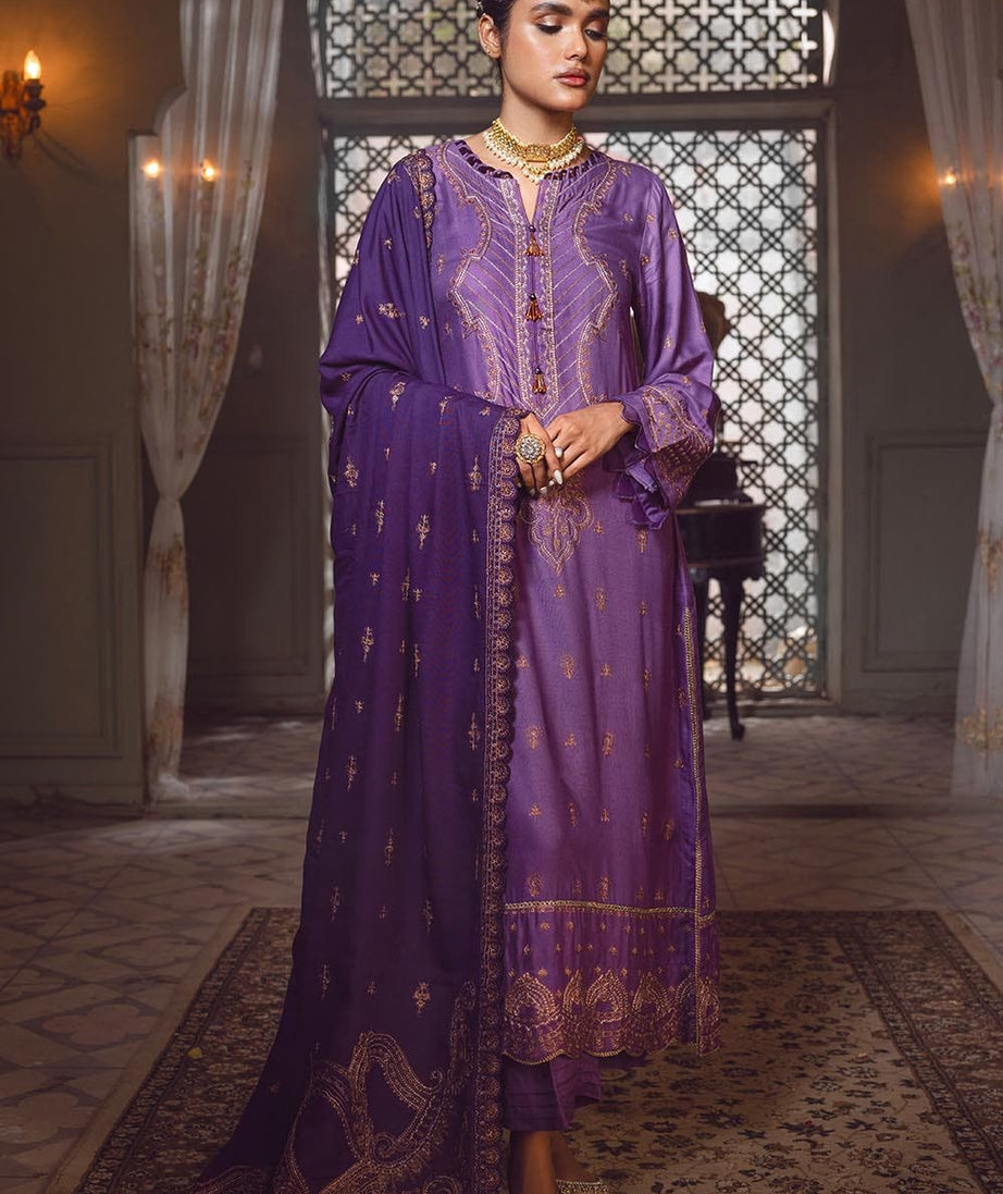 Gul Ahmed Winter Collection`22 AY#12002-A