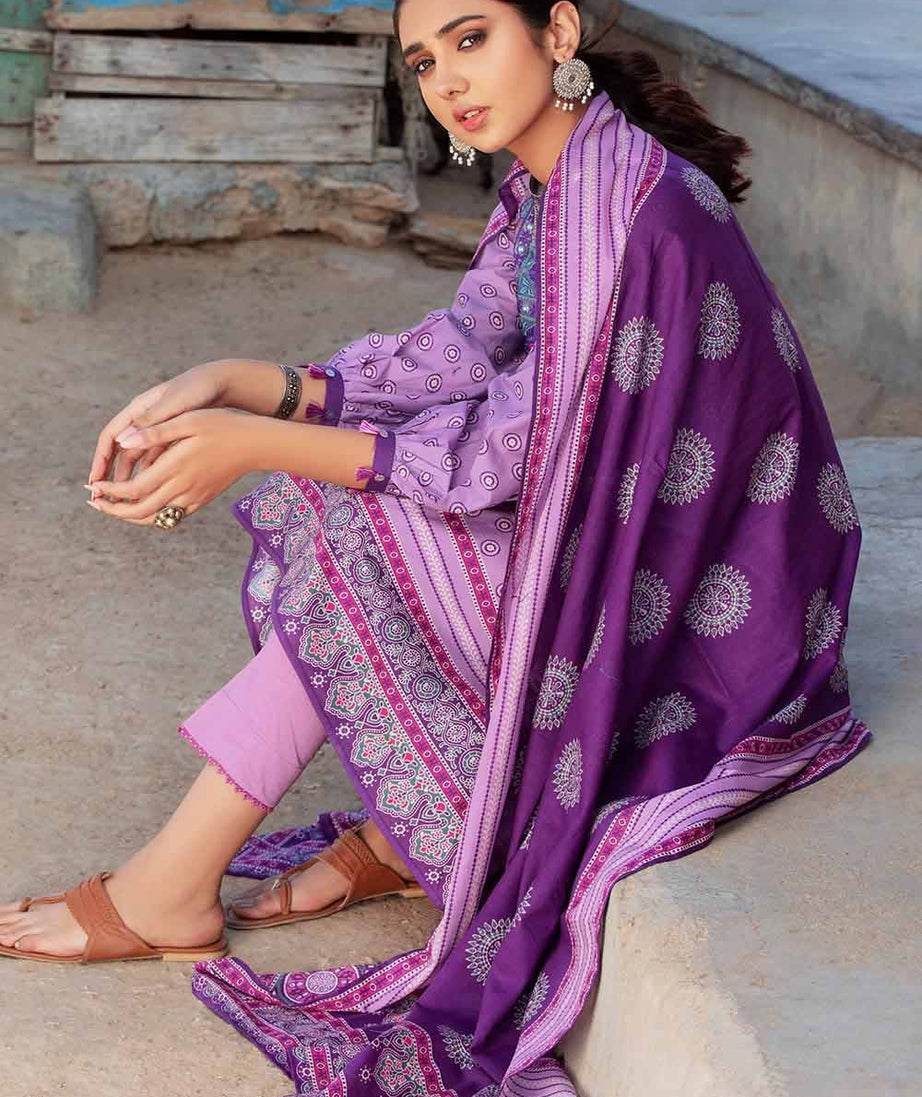 Gul Ahmed Lawn`23 DN#32092 A