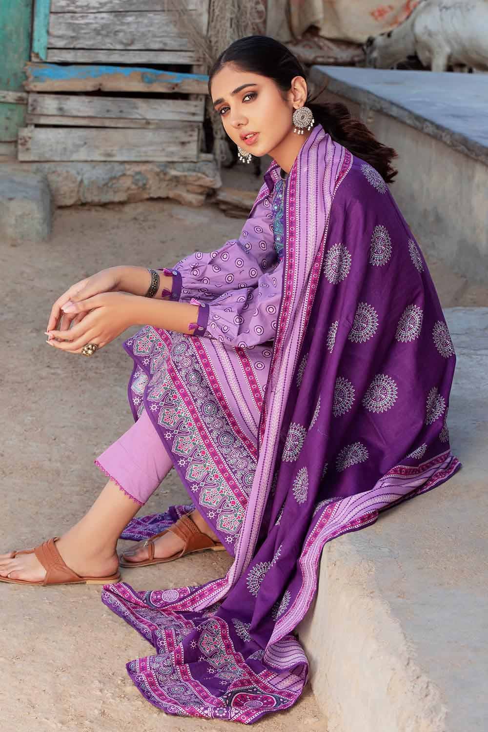 Gul Ahmed Lawn`23 DN#32092 A