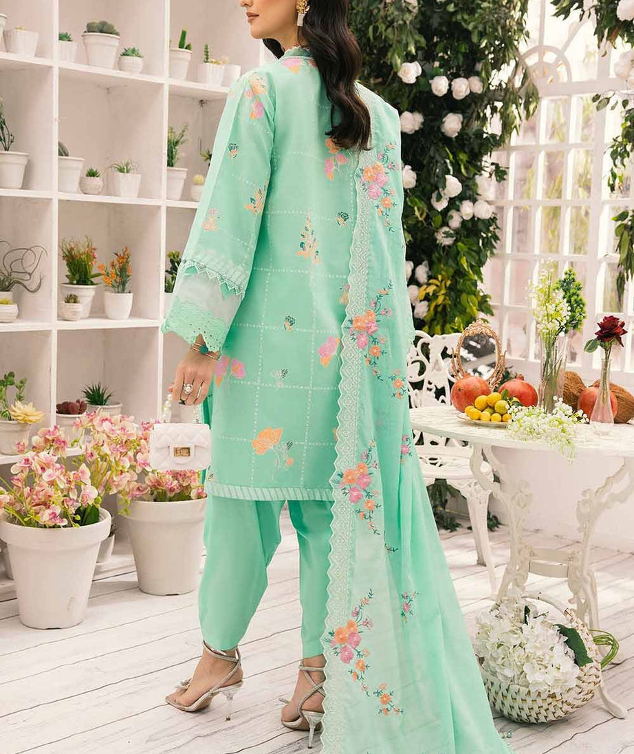 Gul Ahmed Lawn`23 DN#32009 A