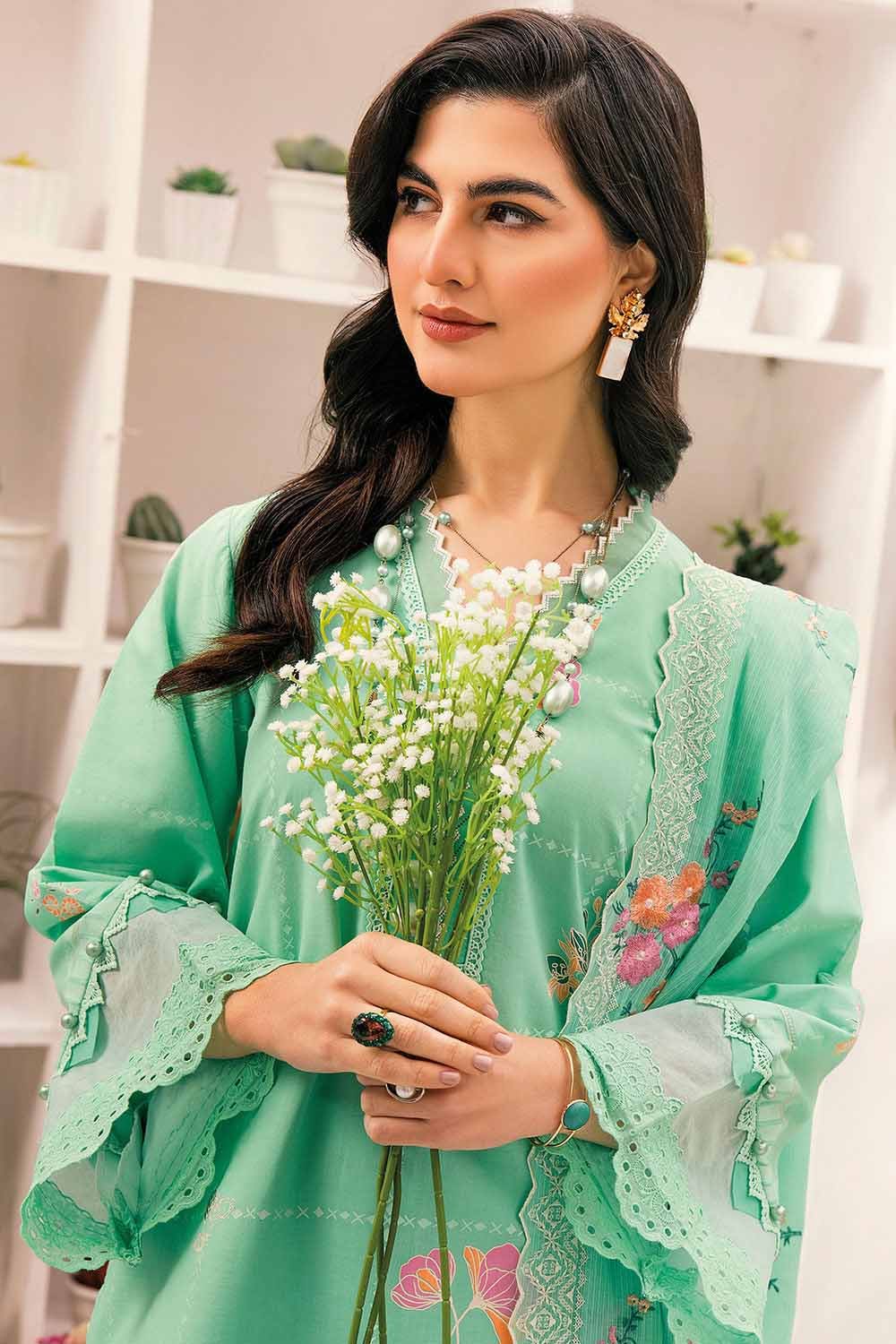 Gul Ahmed Lawn`23 DN#32009 A