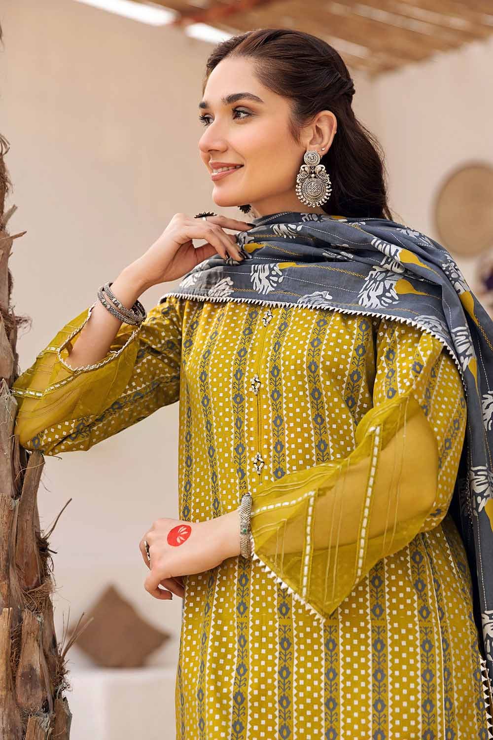 Gul Ahmed Eid Festive'23 CL#32419 A