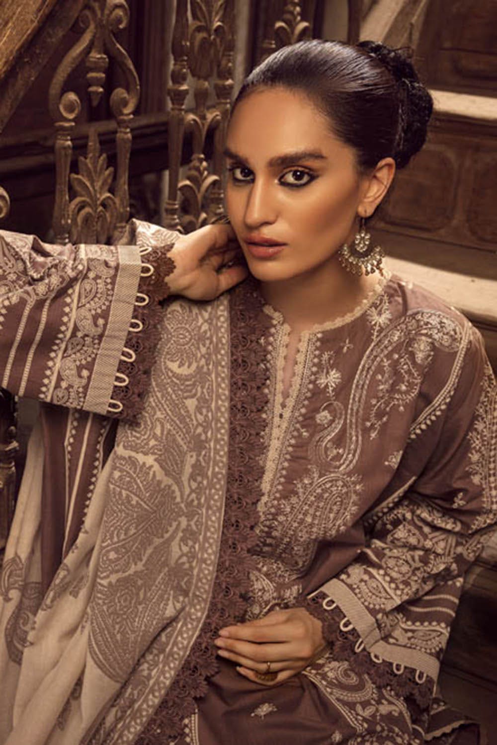 Gul Ahmed Winter Collection`22 AP#22012-A