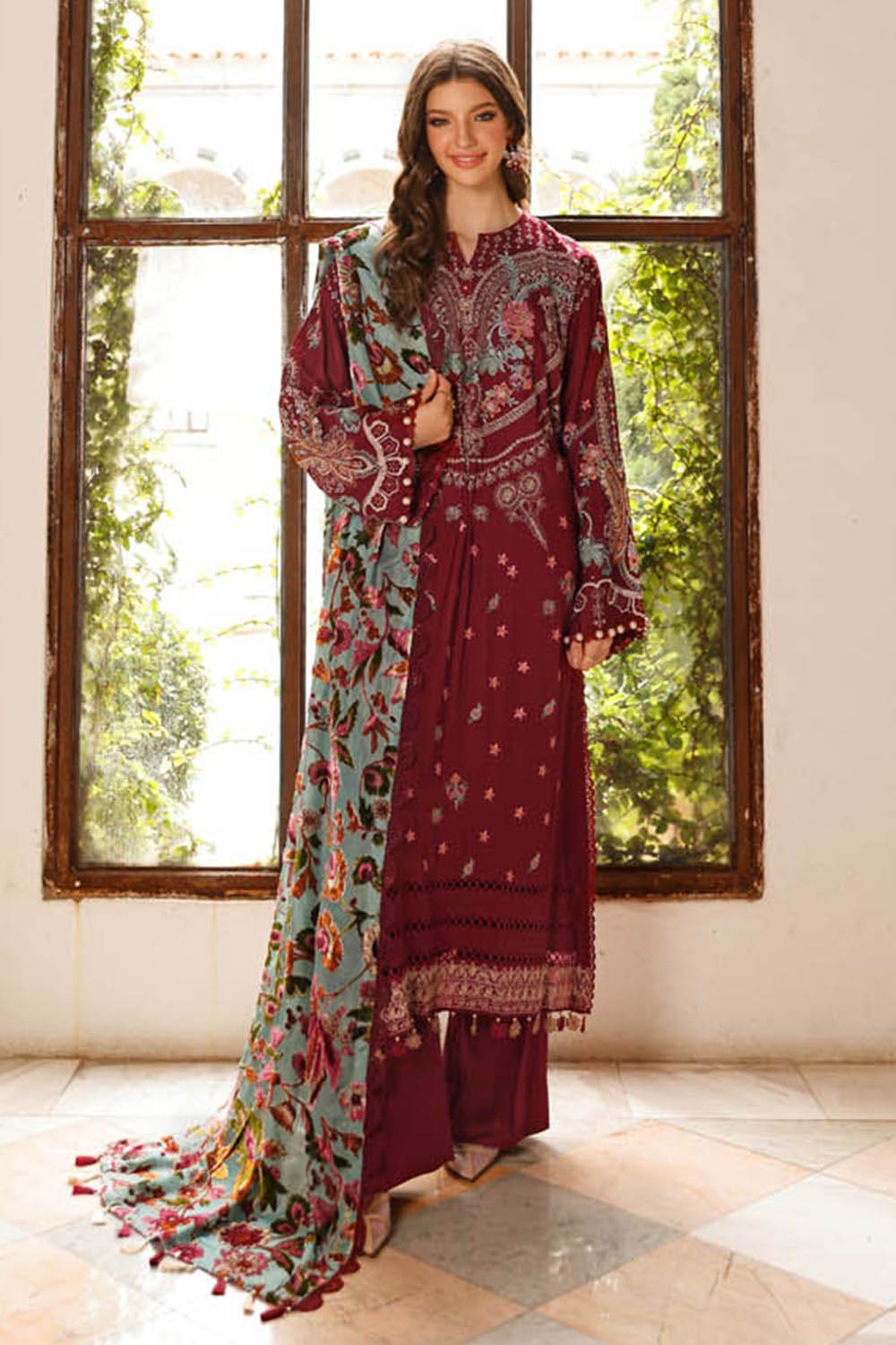 Gul Ahmed Winter Collection`22 WV#22002