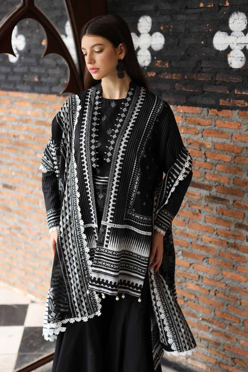 Gul Ahmed Lawn`23 DN#32053 A