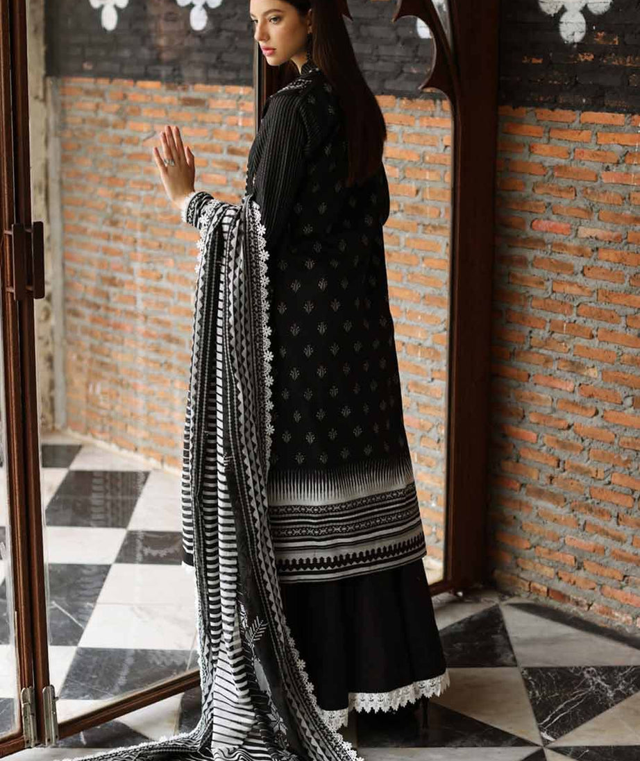 Gul Ahmed Lawn`23 DN#32053 A