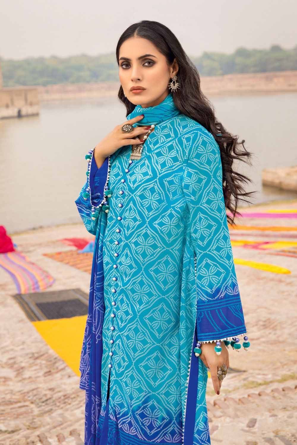 Gul Ahmed Lawn`23 CL#32094 B